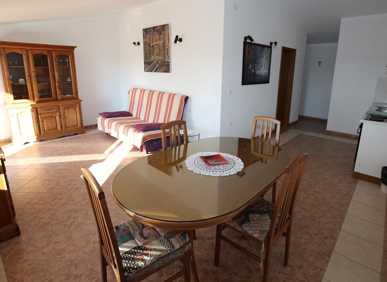 Apartments Coki Funtana Luaran gambar