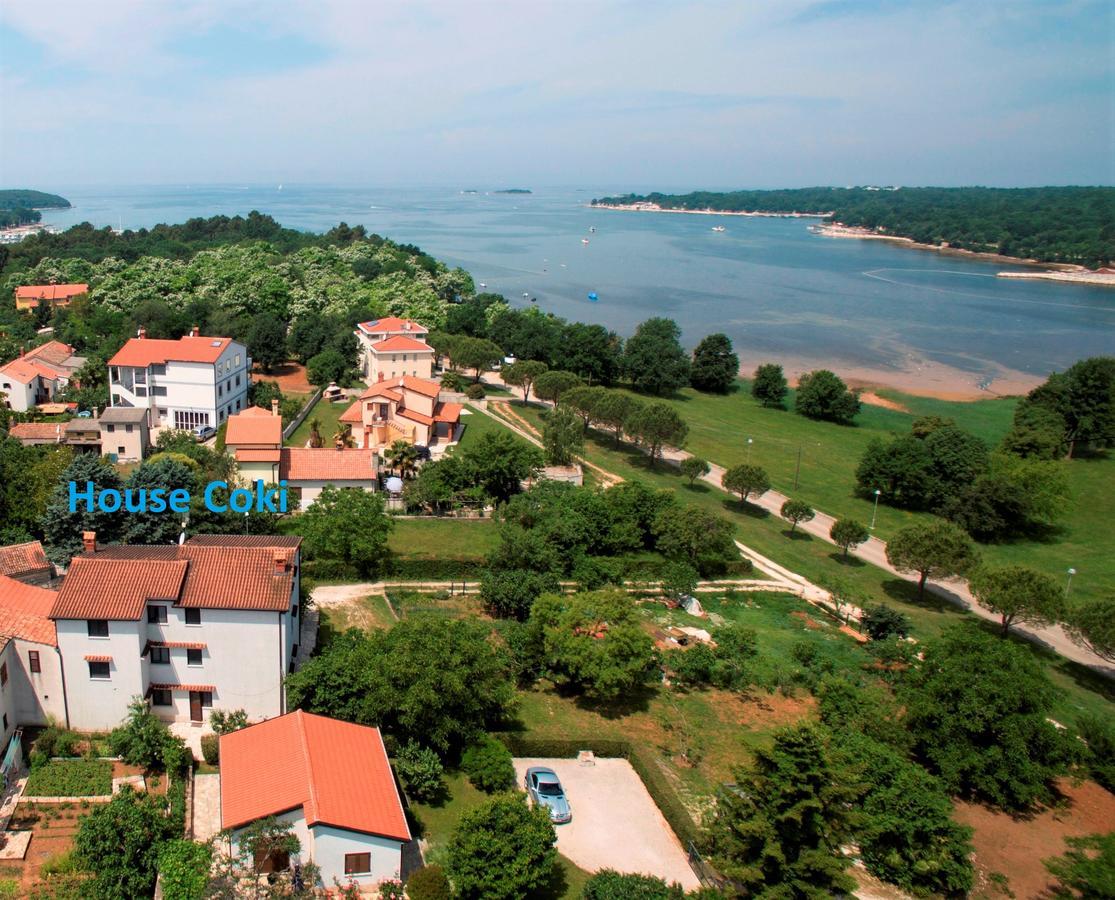 Apartments Coki Funtana Luaran gambar