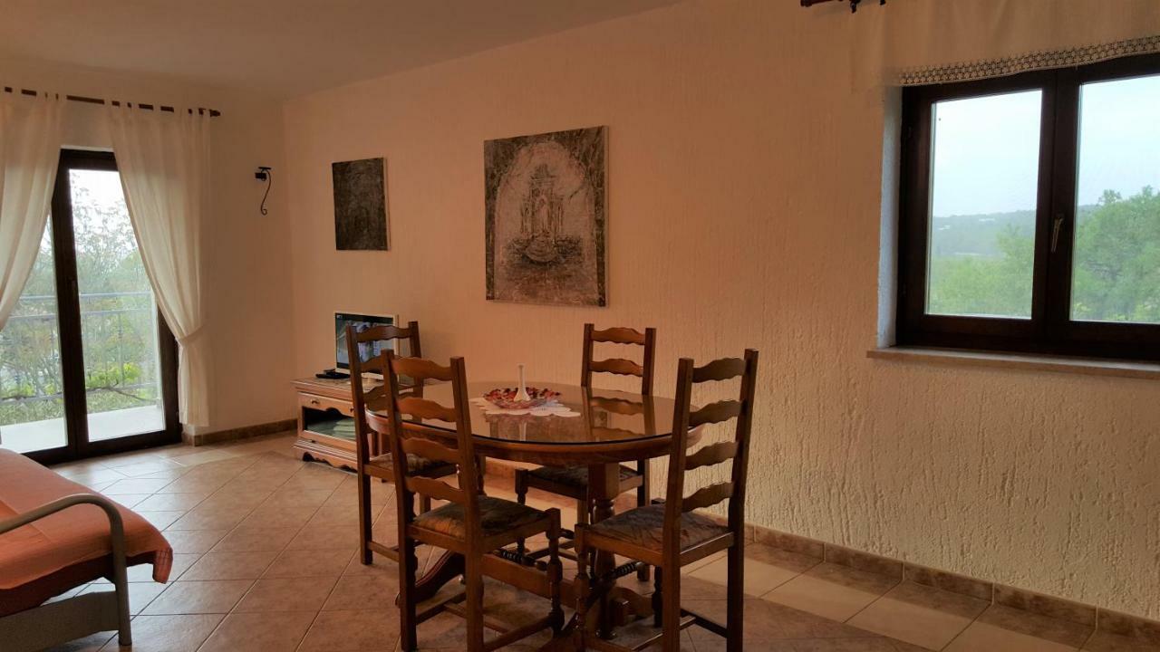 Apartments Coki Funtana Luaran gambar